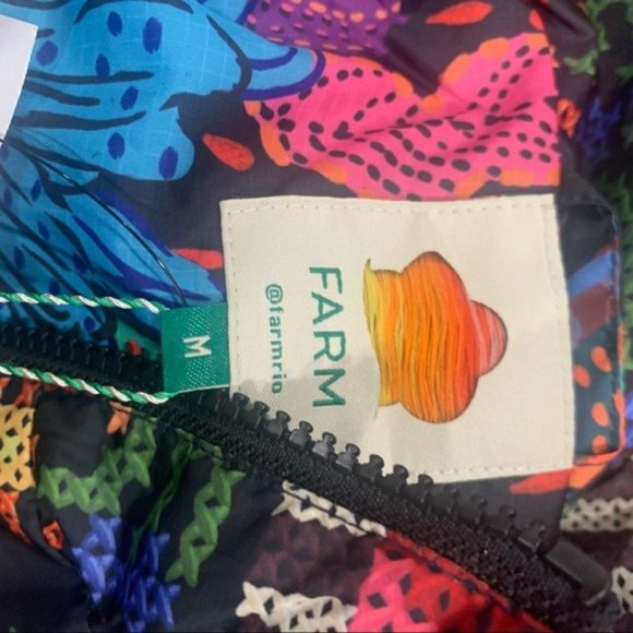 Farm Rio Women’s Black Cool Leopards Windbreaker - Picture 11 of 12